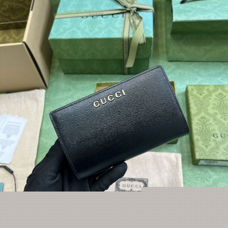 G*u*i wallets & purse
